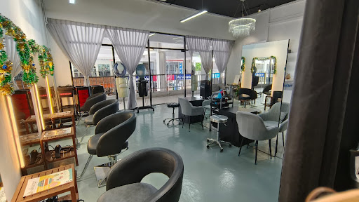 Hair Room Saloon