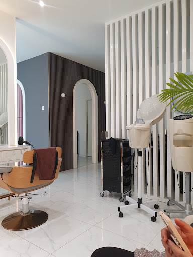 Hannan Hairsalon Lembah Sireh