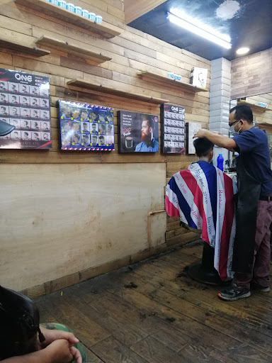 Kedai Gunting Rambut Tuah