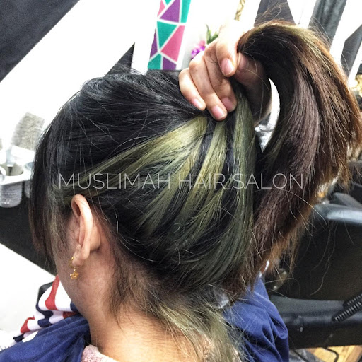 Muslimah & Hair Salon Sejati Walk