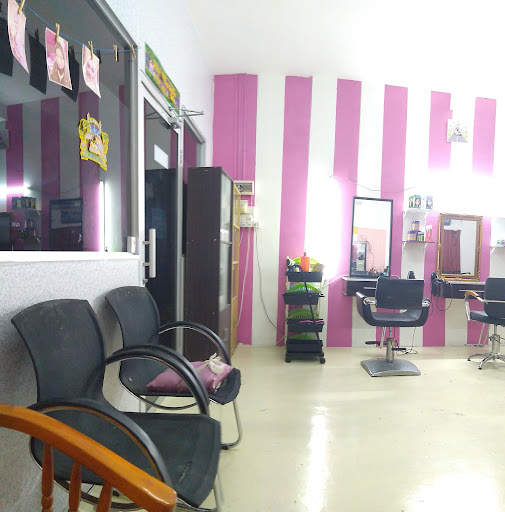 Puteri Salon
