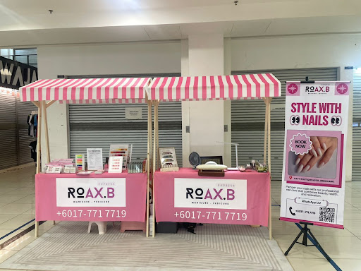ROAX BEAUTY (POP UP BOOTH)