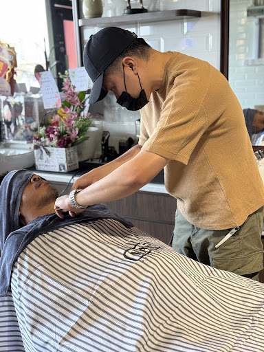Salun rambut terbaik berhampiran saya en Lawas