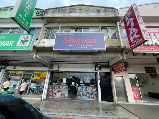 Sharan unisex saloon